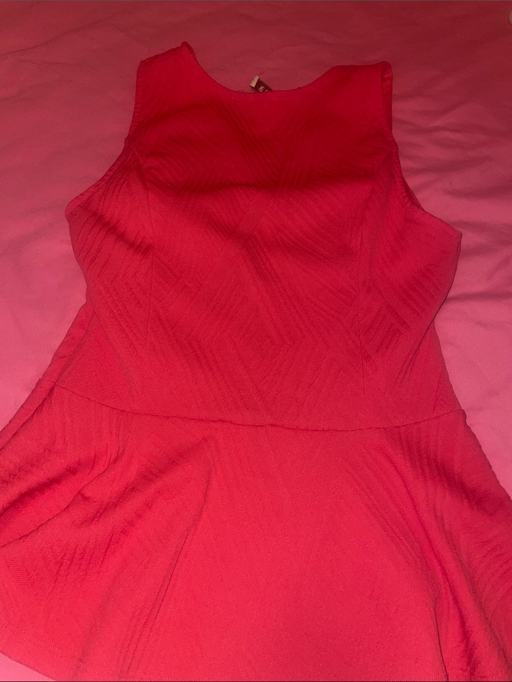Coral Arden B  Peplum V-Neck Sleeveless Top - Picture 4 of 4